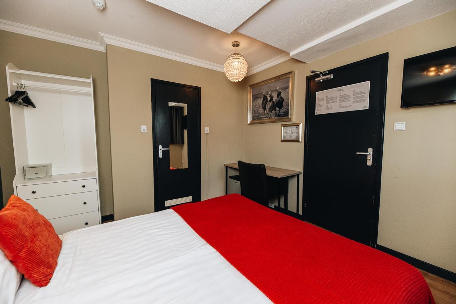 Hotel غينيسَّ المظهر الخارجي الصورة